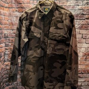 Cabela's Green and Black Lightweight Shirt Jacket